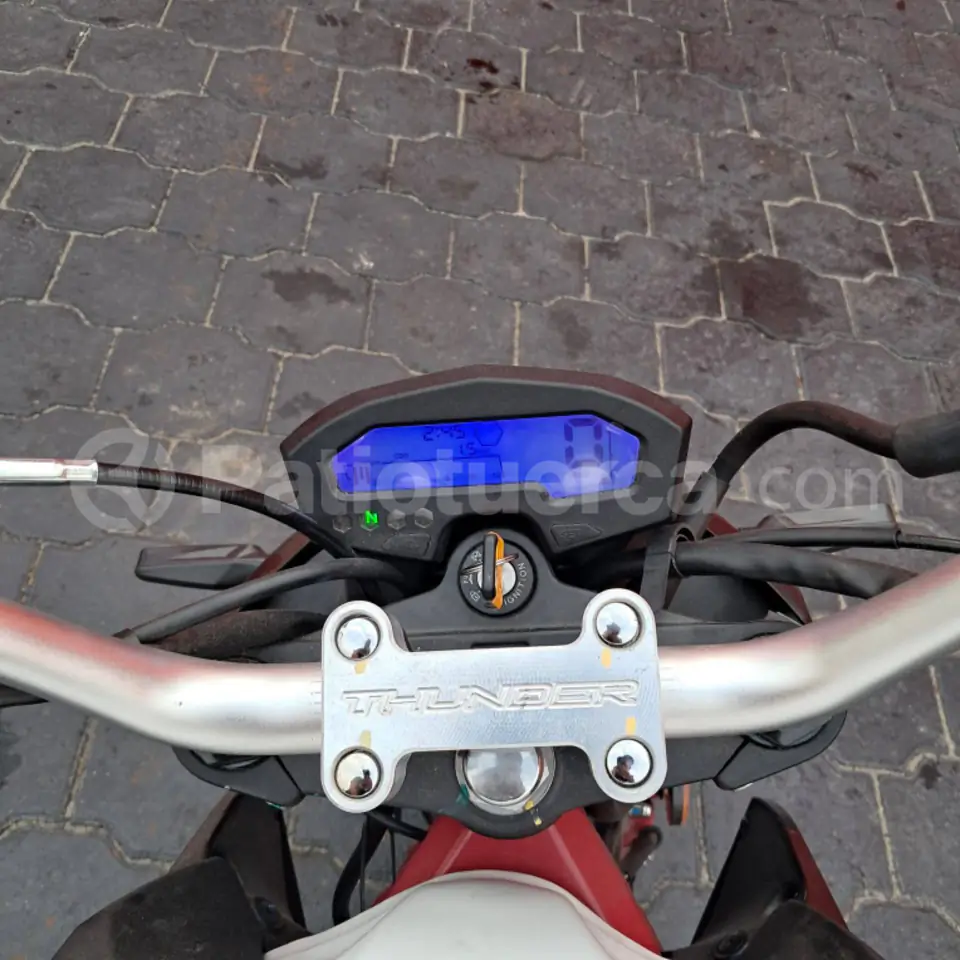 Foto 5 de Thunder MVA 200