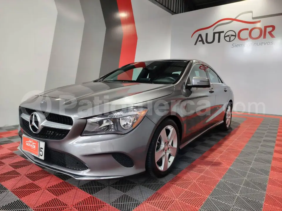 Foto 1 de Mercedes Benz CLA 250