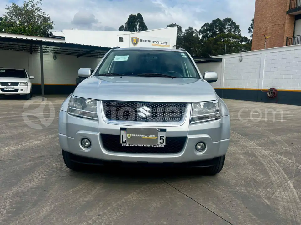 Foto 2 de Suzuki Grand Vitara SZ