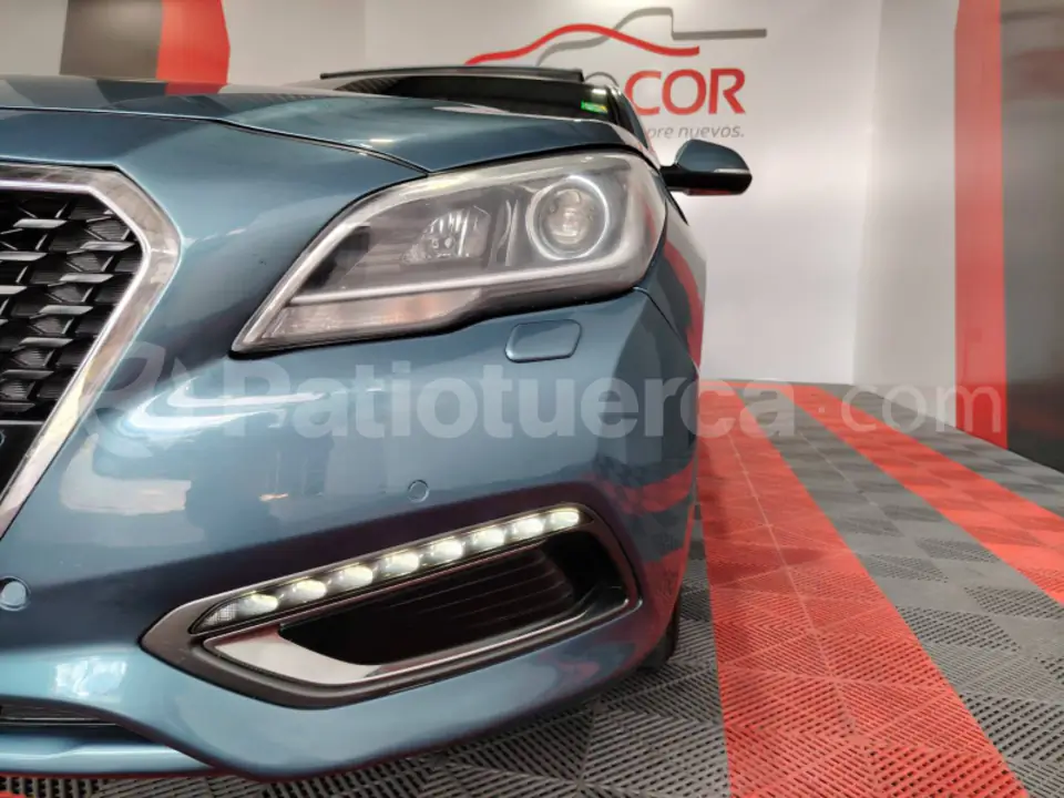 Foto 3 de Hyundai Sonata Hybrid