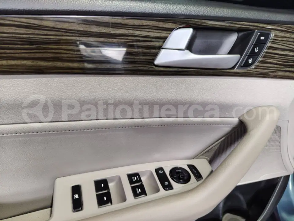 Foto 11 de Hyundai Sonata Hybrid