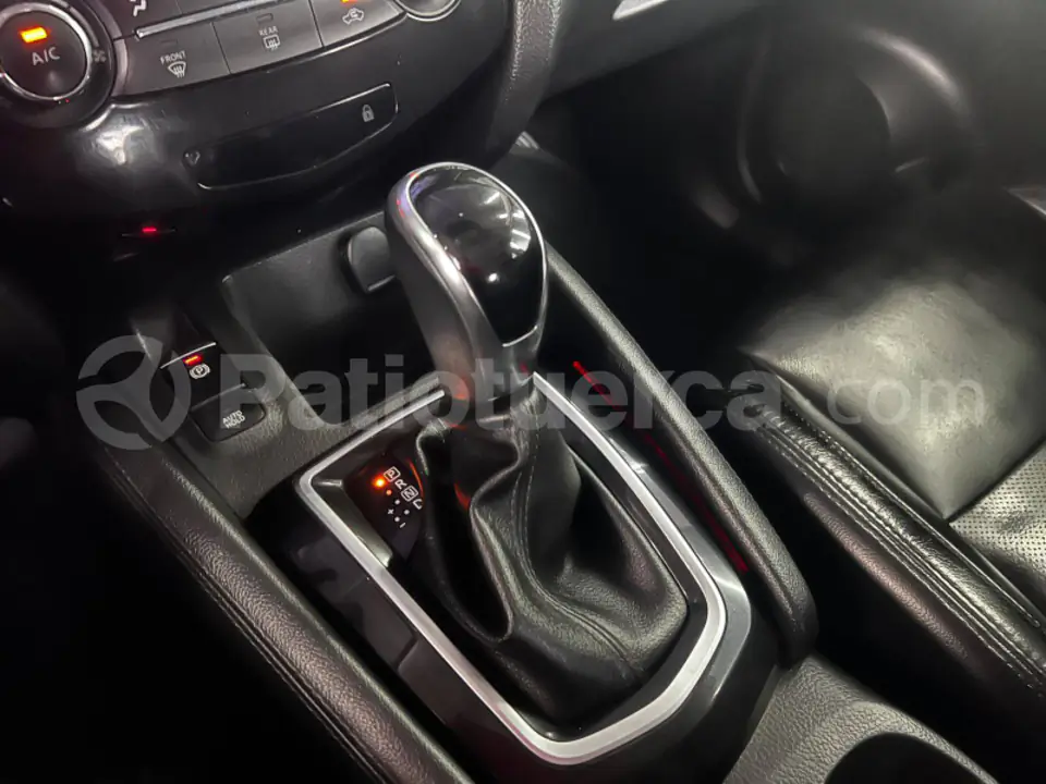 Foto 20 de Nissan QASHQAI ADVANCE