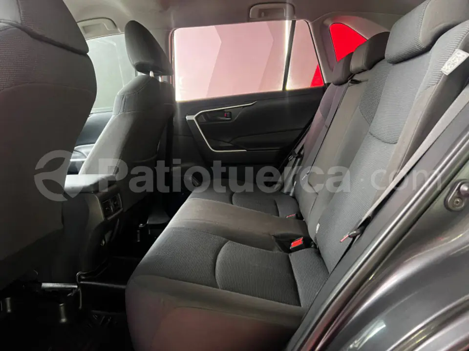 Foto 10 de Toyota RAV 4