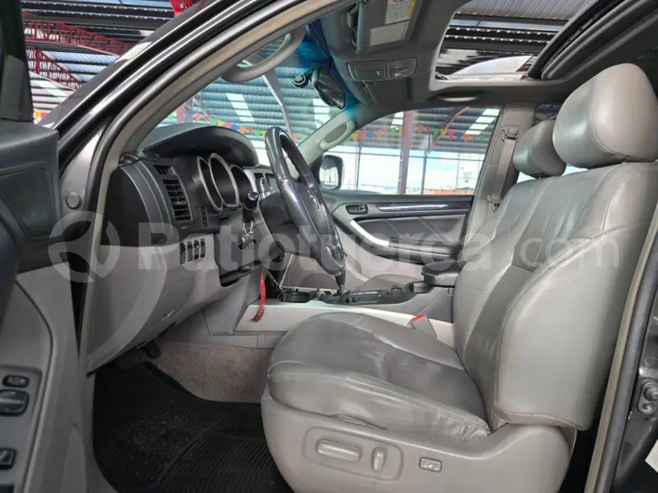 Foto 12 de Toyota 4Runner Limited
