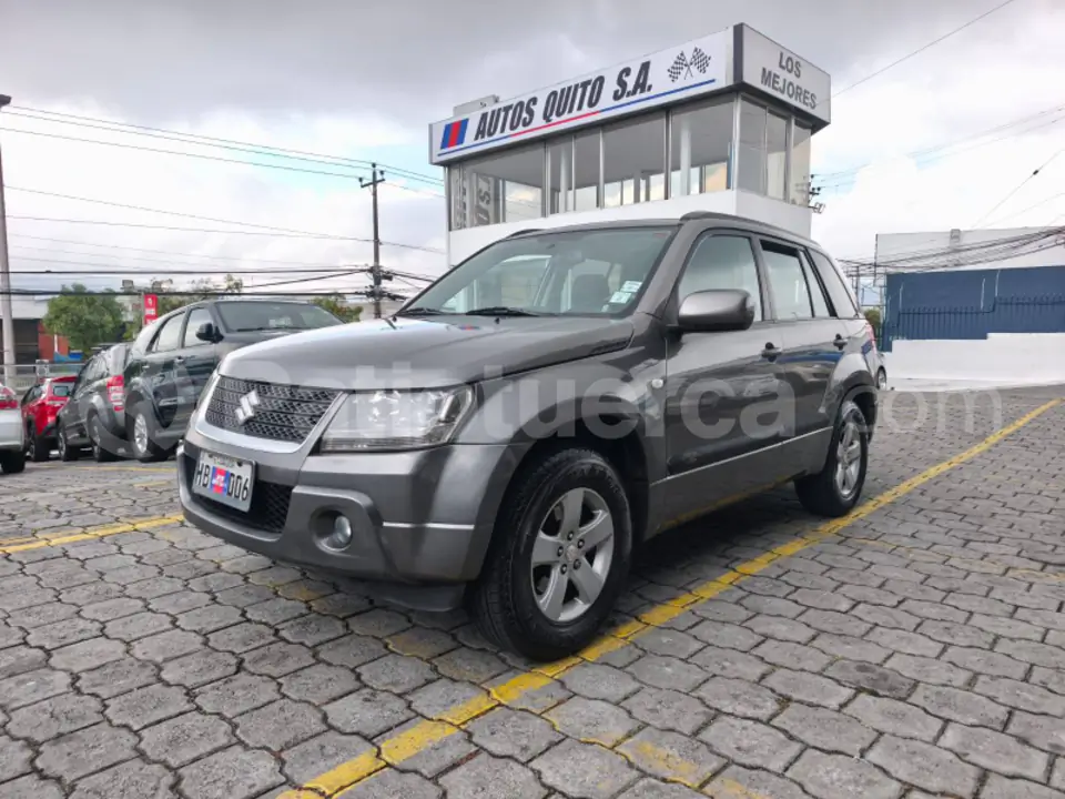 Foto 1 de Suzuki Grand Vitara SZ
