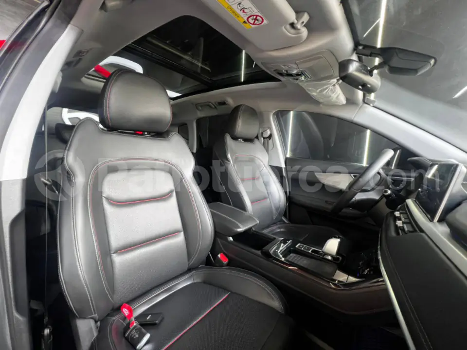 Foto 10 de Chery Tiggo 7 Luxury