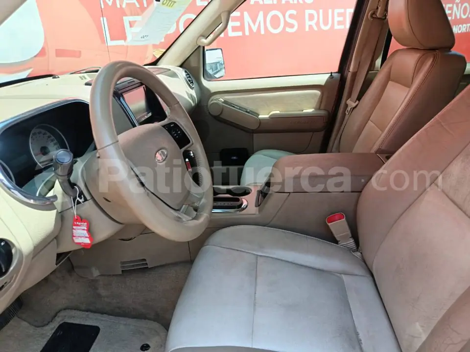 Foto 8 de Ford Explorer