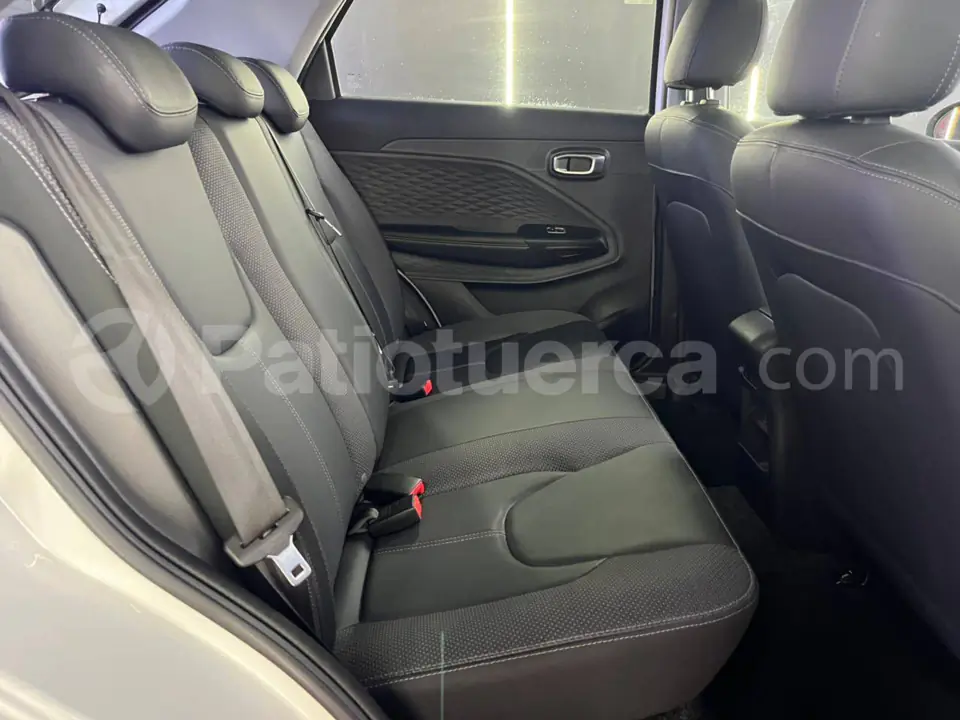 Foto 12 de Chery TIGGO 2 PRO