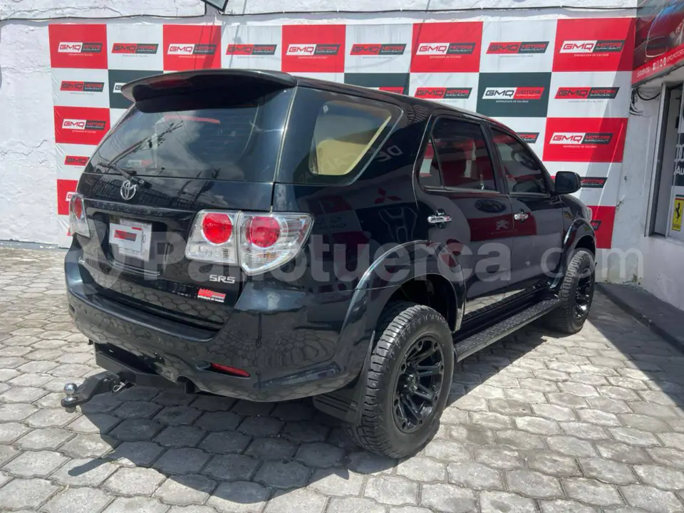 Foto 10 de Toyota Fortuner 2.7