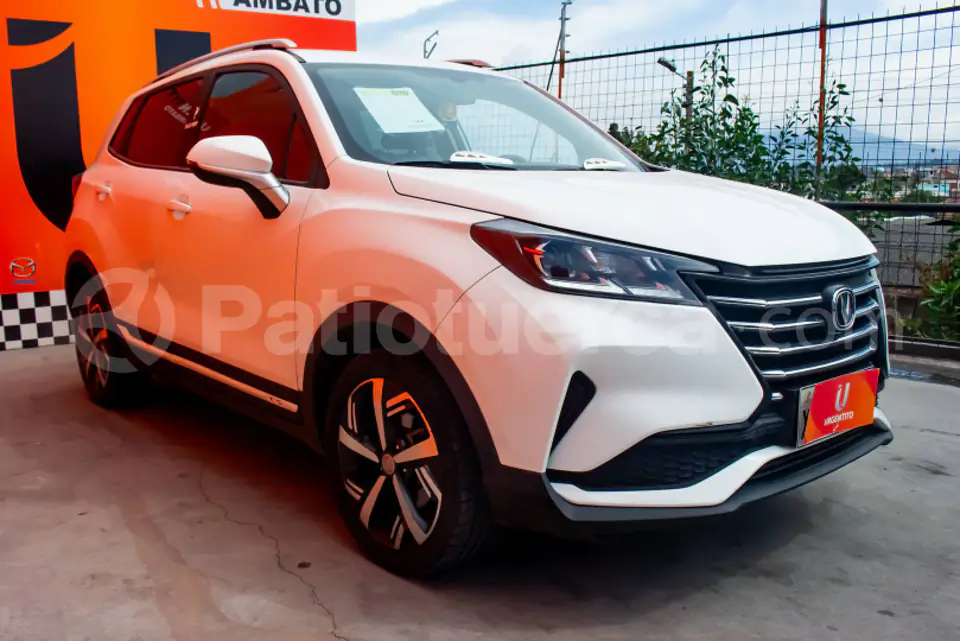 Foto 2 de Changan NEW CS15 ELITE