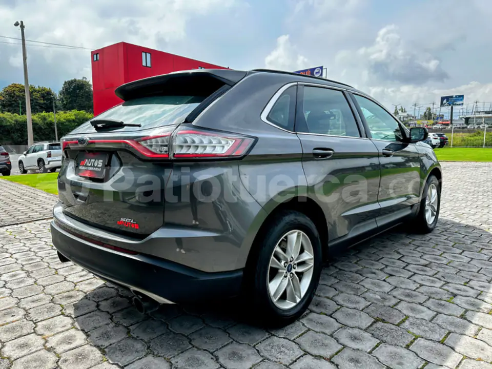 Foto 6 de Ford Edge Sel