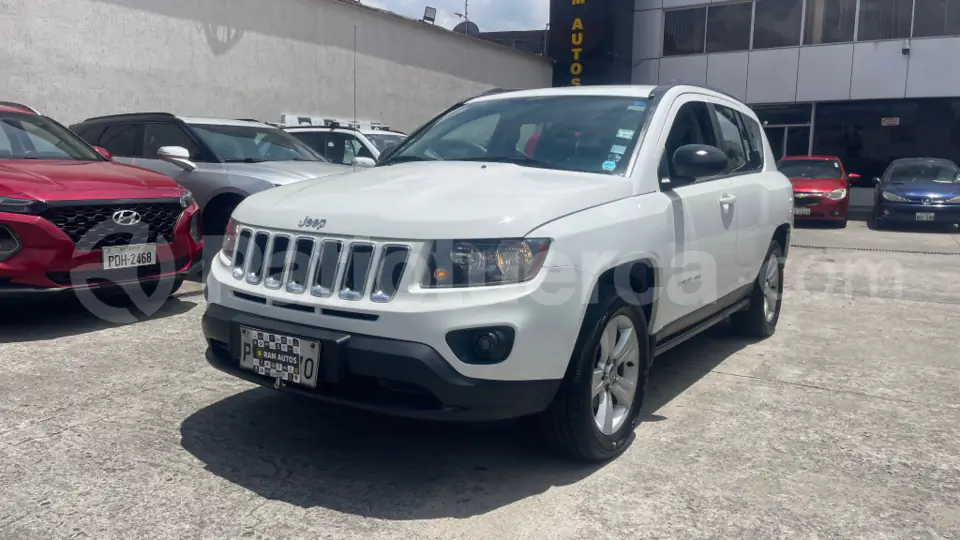 Foto 1 de Jeep Compass Sport