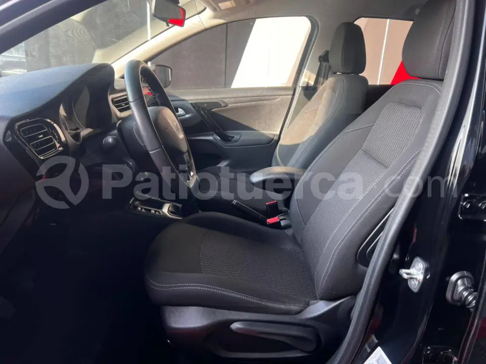 Foto 7 de Peugeot 301 Active