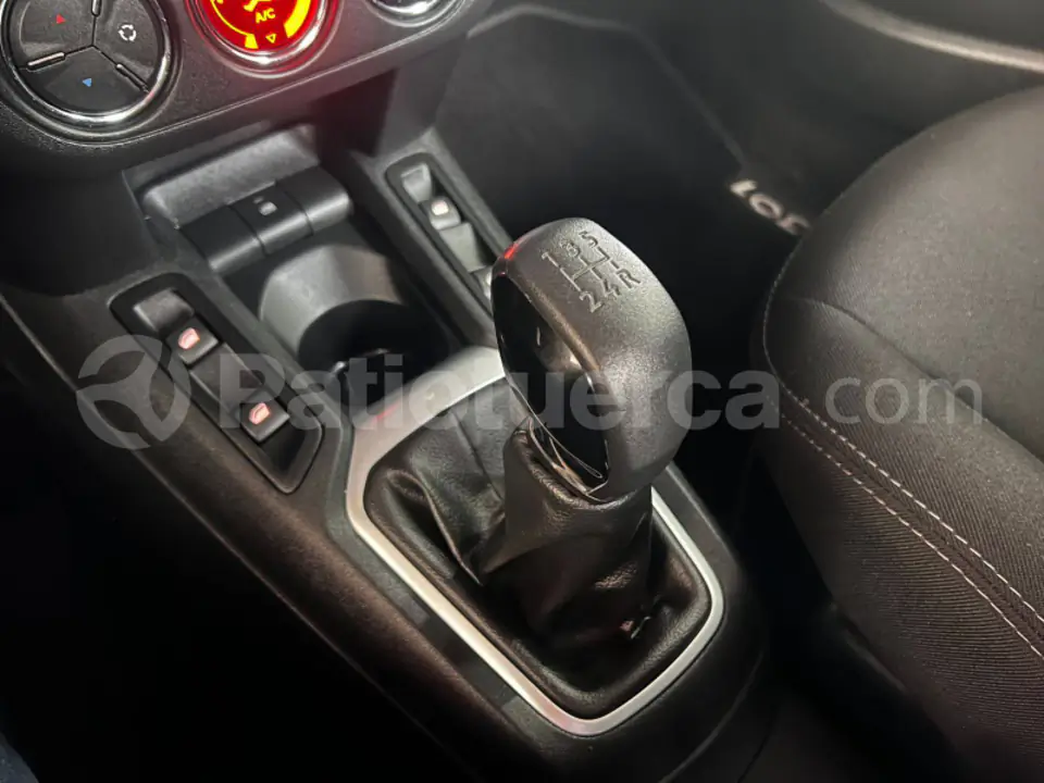 Foto 15 de Peugeot 301 Active