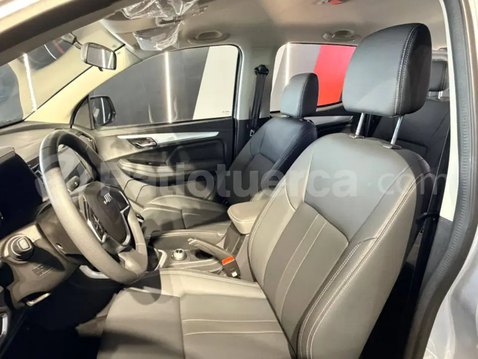 Foto 21 de JIM RE‑MAX 4X4