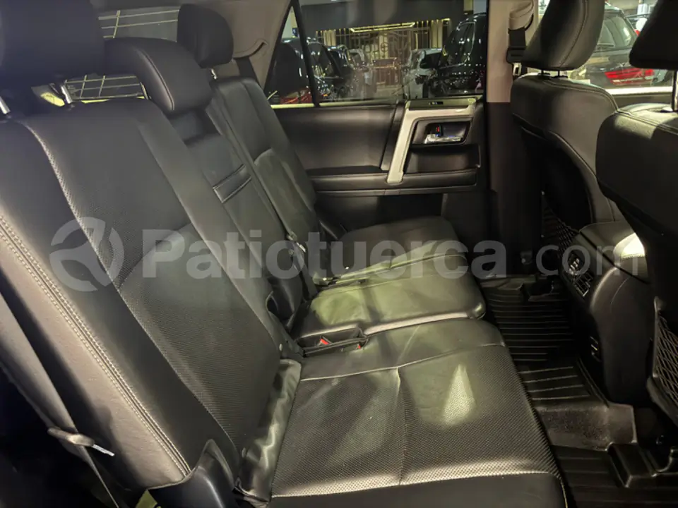 Foto 17 de Toyota 4Runner Limited