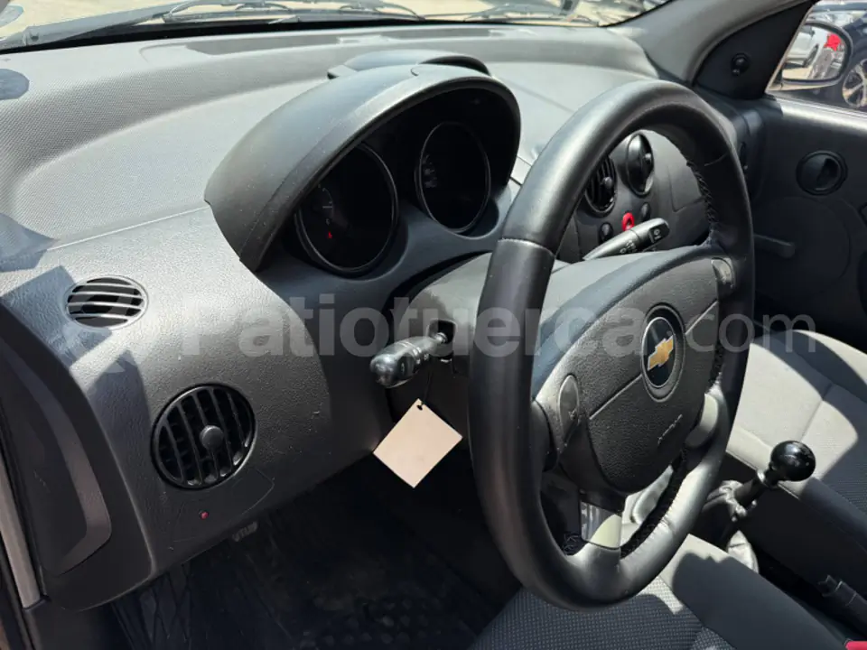 Foto 16 de Chevrolet Aveo Family