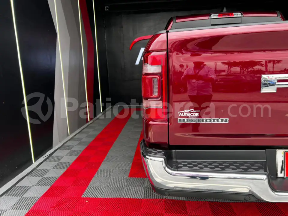 Foto 25 de Ram 1500 BIGHORN ETORQUE