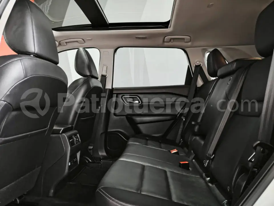 Foto 12 de Nissan XTRAIL EXCLUSIVE