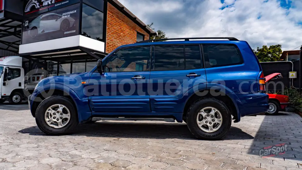 Foto 4 de Mitsubishi Montero 5P