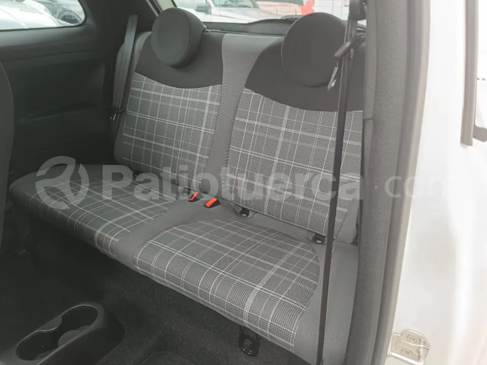 Foto 7 de Fiat 500 LOUNGE
