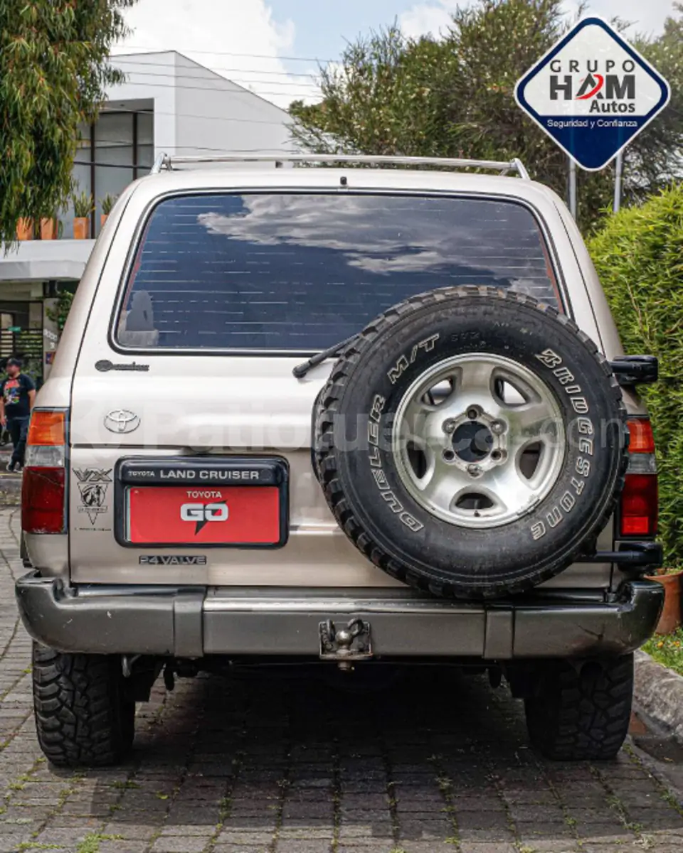 Foto 8 de Toyota Land Cruiser FJ 80