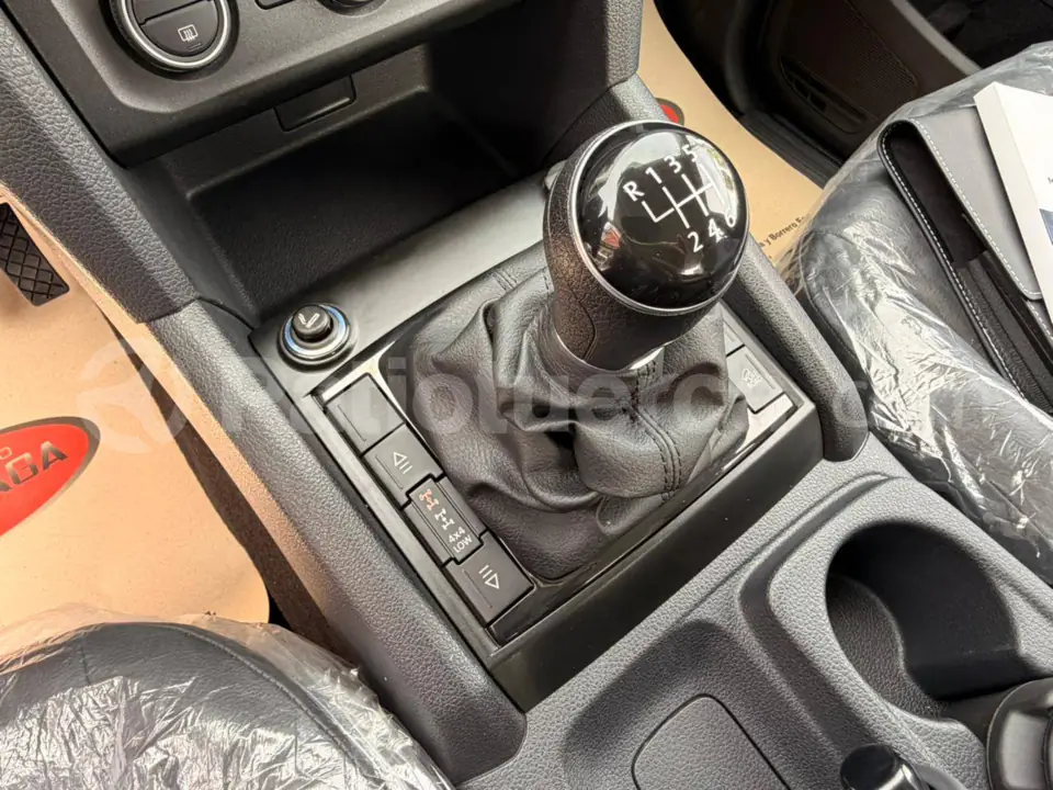 Foto 24 de Volkswagen AMAROK BI TDI PLUS