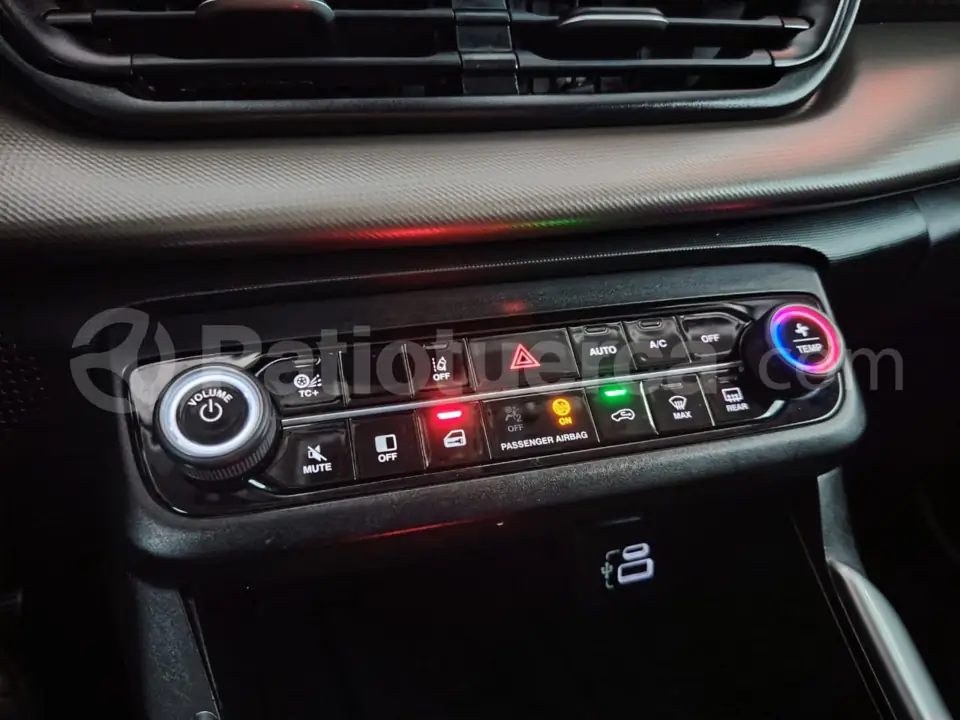 Foto 9 de Fiat Fastback Audace