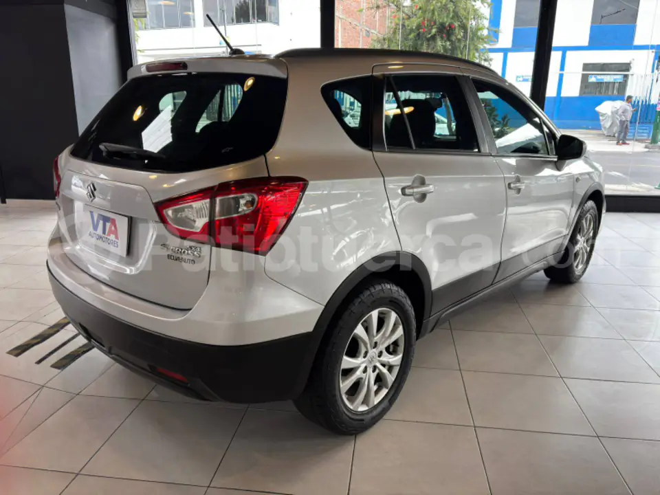 Foto 5 de Suzuki Scross