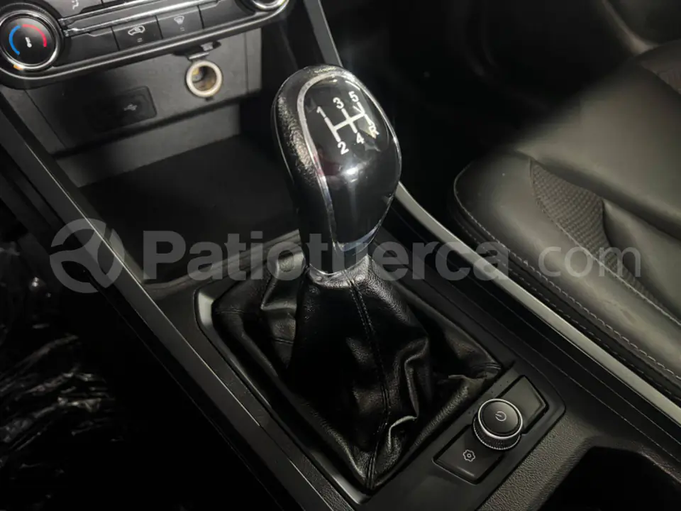 Foto 18 de Chery TIGGO 2 PRO