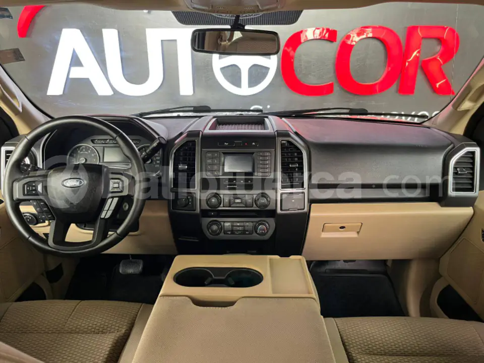 Foto 11 de Ford F150 4X4