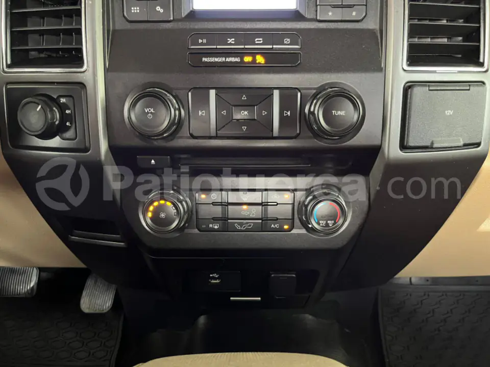 Foto 13 de Ford F150 4X4