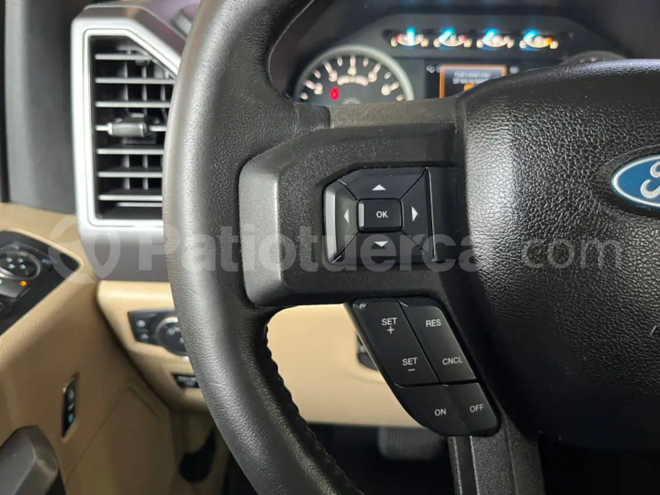 Foto 18 de Ford F150 4X4