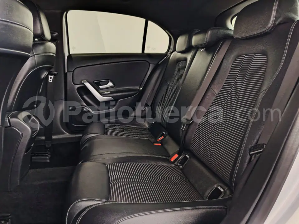 Foto 9 de Mercedes Benz A 200