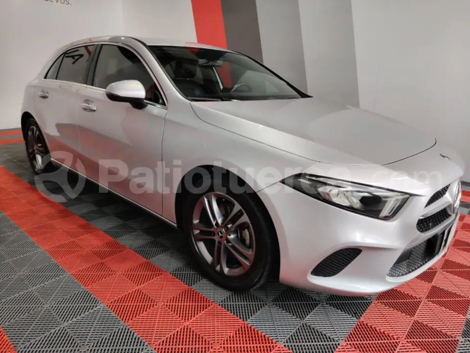 Foto 3 de Mercedes Benz A 200 PROGRESSIVE SPORT