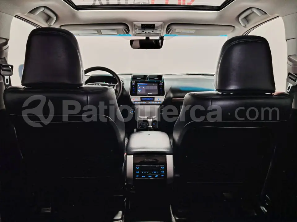 Foto 19 de Toyota Land Cruiser Prado VX