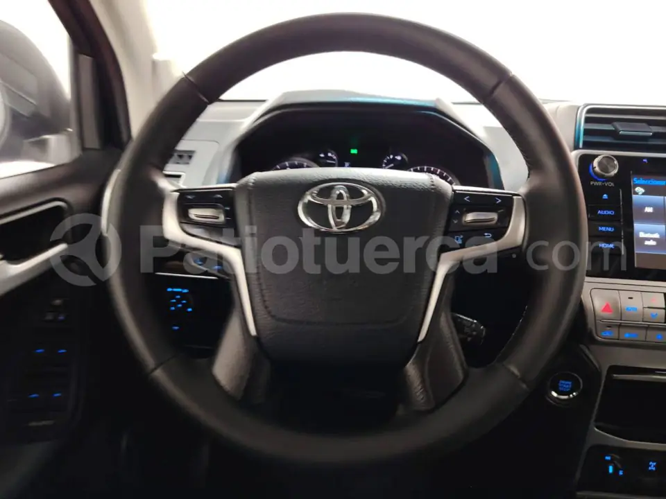 Foto 24 de Toyota Land Cruiser Prado VX