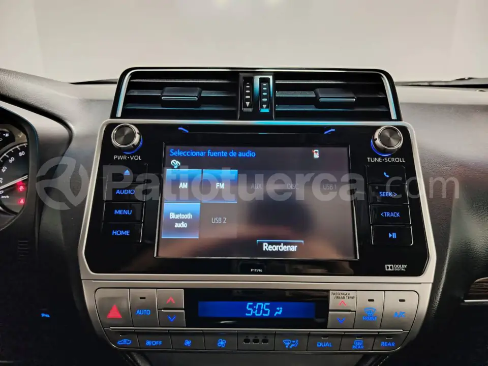 Foto 25 de Toyota Land Cruiser Prado VX