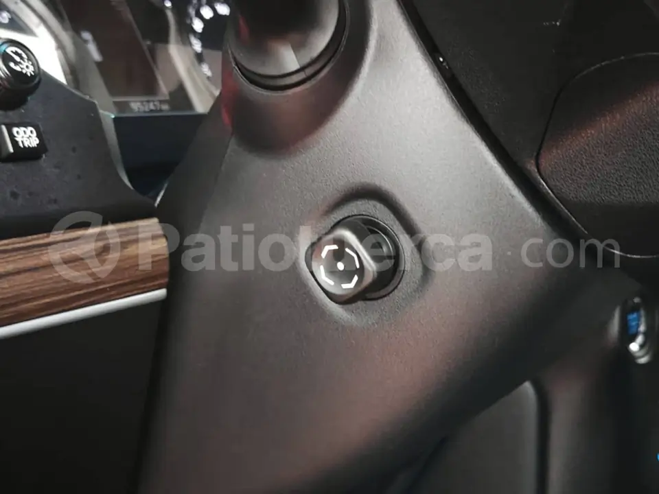 Foto 28 de Toyota Land Cruiser Prado VX