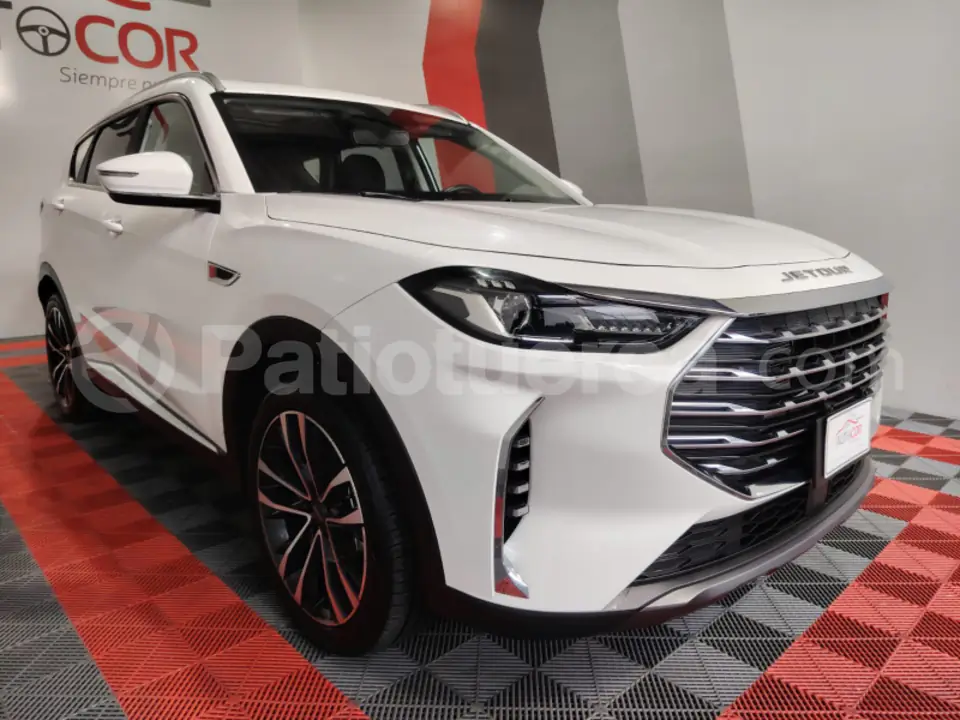 Foto 2 de Jetour X70