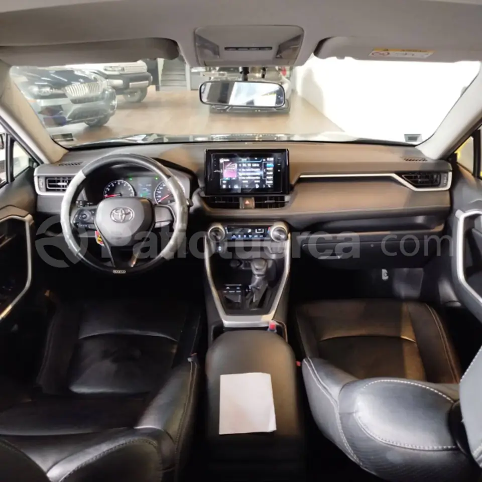 Foto 3 de Toyota RAV 4