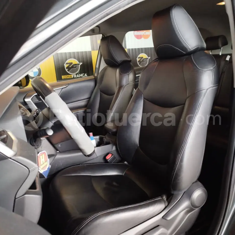 Foto 5 de Toyota RAV 4