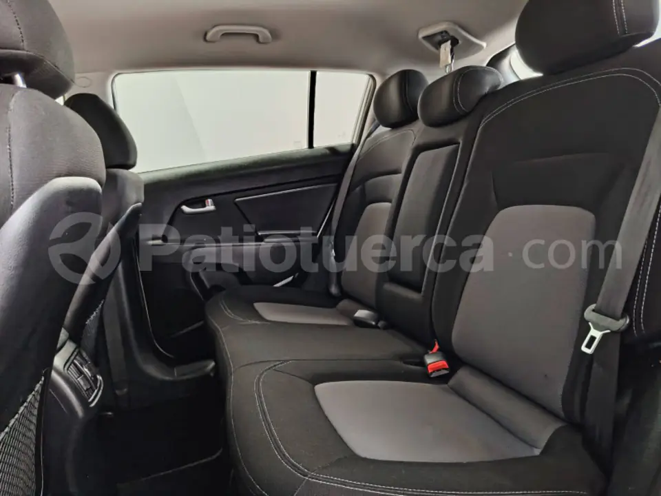 Foto 17 de Kia Sportage SL AT