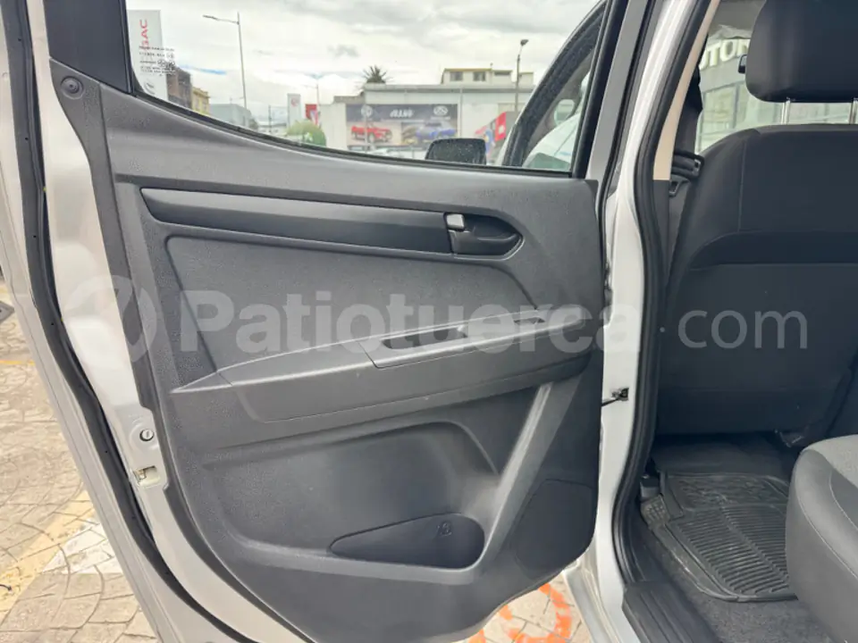 Foto 10 de Chevrolet D-MAX HI RIDE