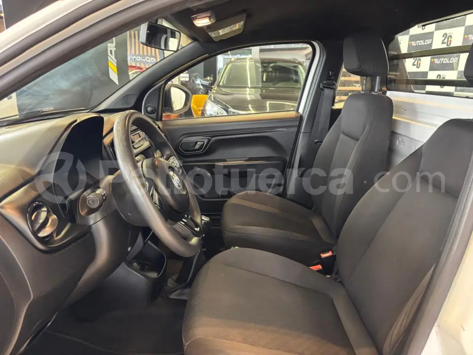 Foto 3 de Ram RAM 700 SLT