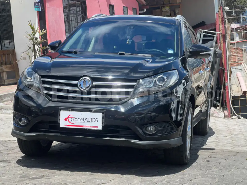 Foto 2 de DFSK GLORY 580