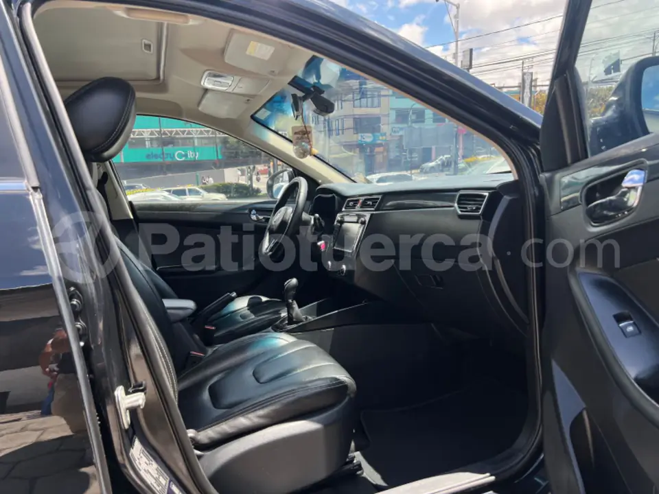 Foto 13 de DFSK GLORY 580