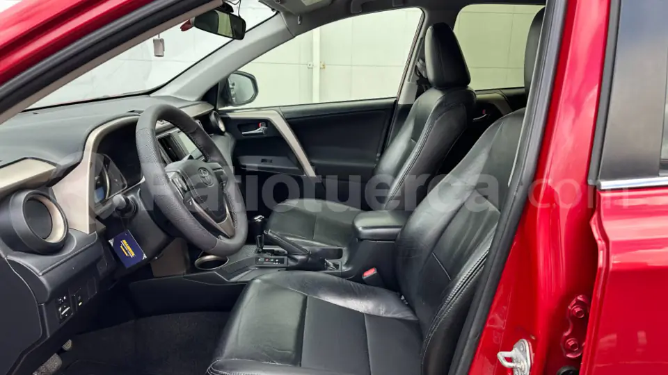 Foto 21 de Toyota NEW RAV 4