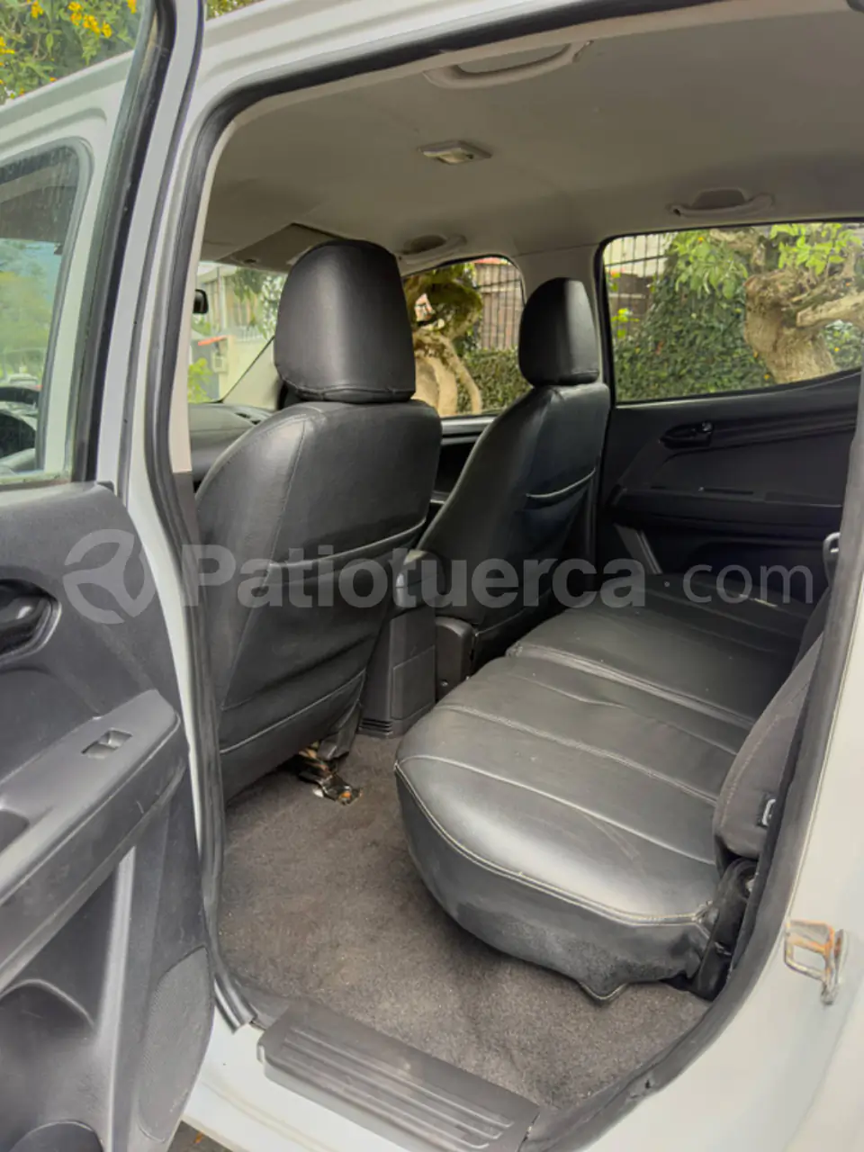 Foto 10 de Chevrolet DMAX CRDI 3.0 4X4 TM DIESEL
