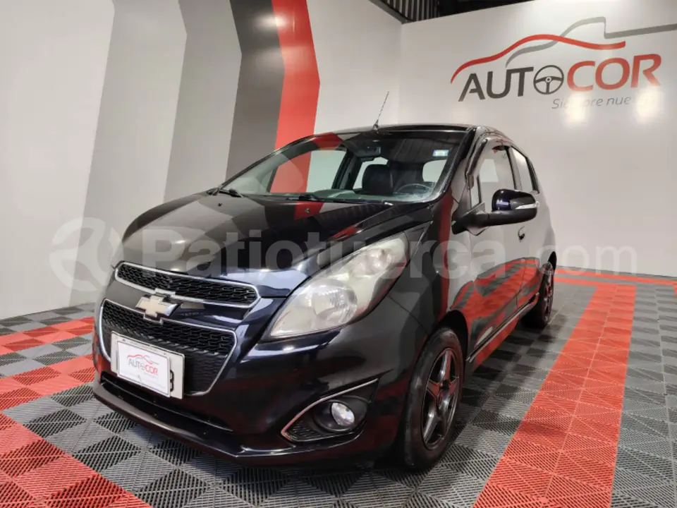 Foto 1 de Chevrolet Spark GT FULL